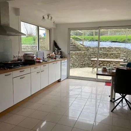 Holiday home Aux Dix 'jamet Tourville-sur-Sienne